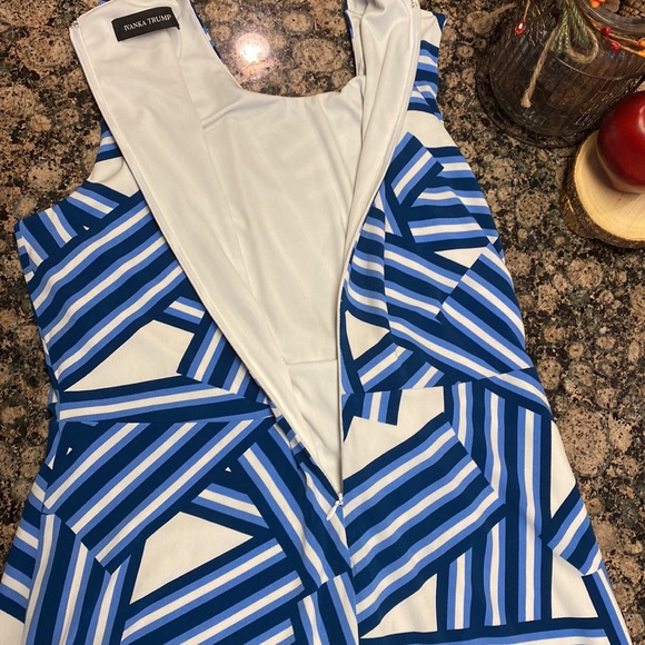 NWOT Ivanka Trump blue white geometric stripe faux wrap sheath, size M - Picture 8 of 15